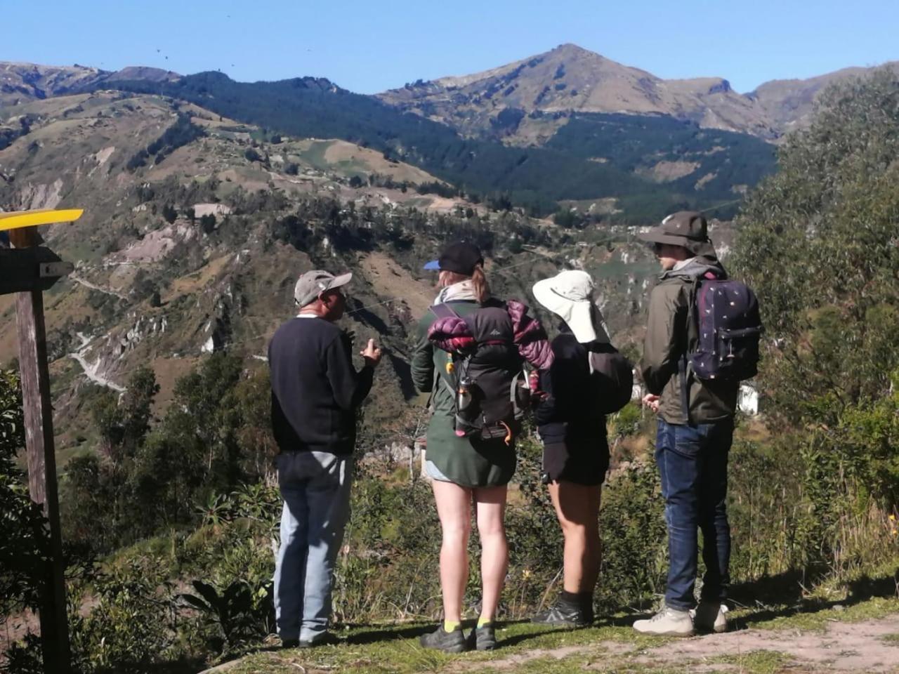 Hostal El Vaquero Chugchilán Екстериор снимка